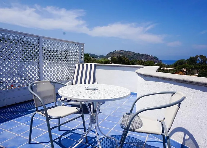 Bristol Lacco Ameno (Isola d'Ischia)
