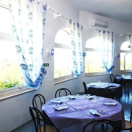 Hotel Bristol