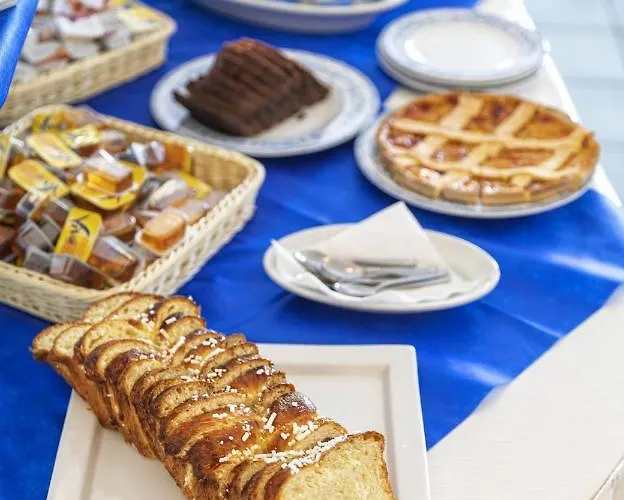 Bristol Ξενοδοχείο 3*