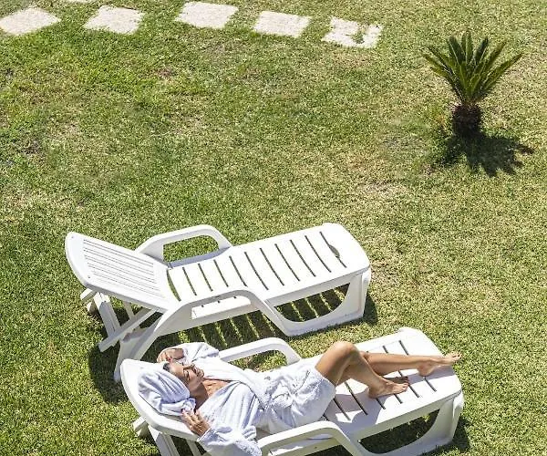 Bristol Ξενοδοχείο 3*