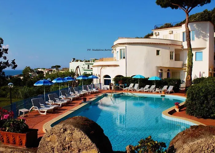 Bristol Lacco Ameno (Isola d'Ischia)